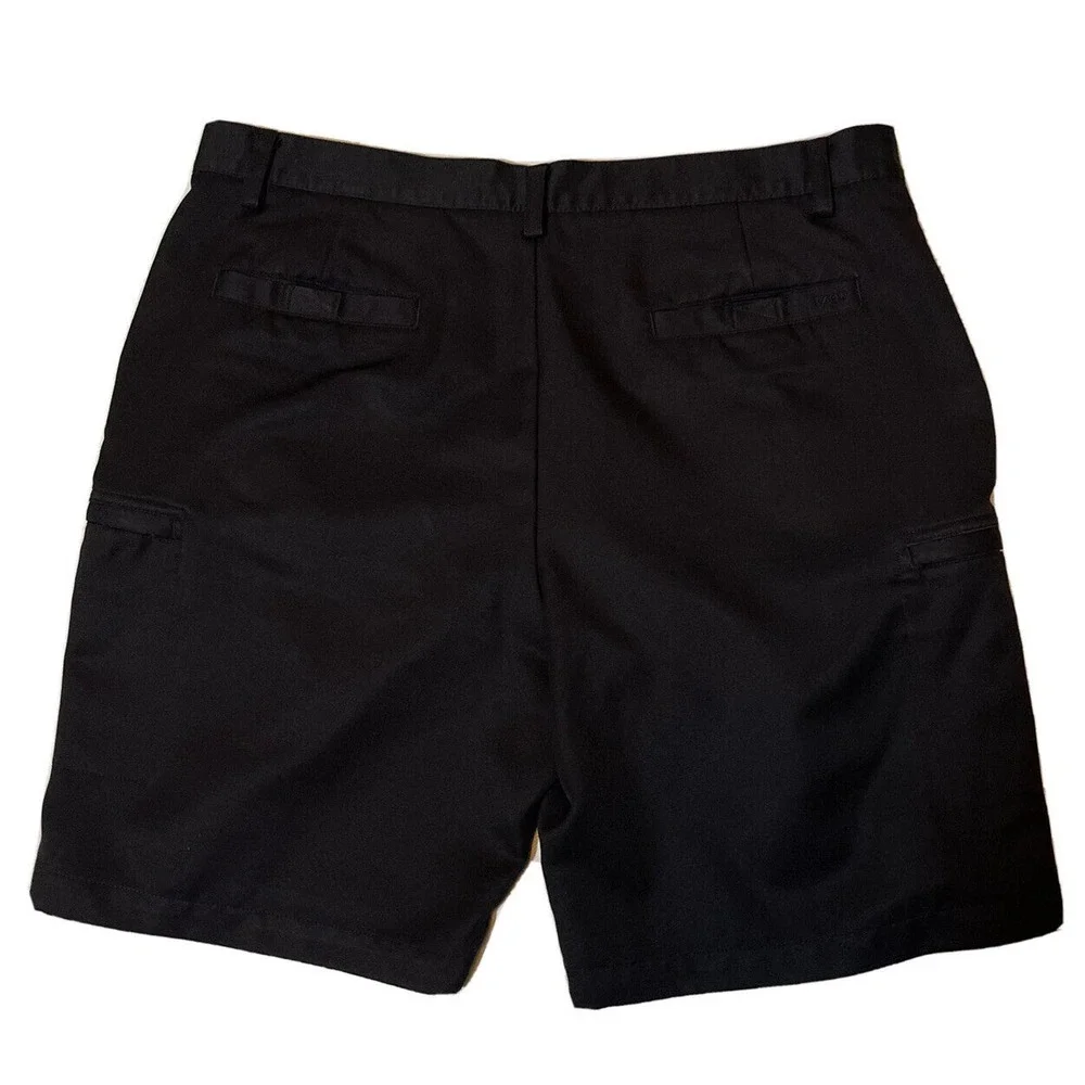 IZOD GOLF Men’s 38 Black Cargo Golf Shorts Polyester - Picture 2 of 7